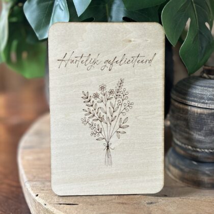 Houten kaart | Hartelijk gefeliciteerd - Veldboeket