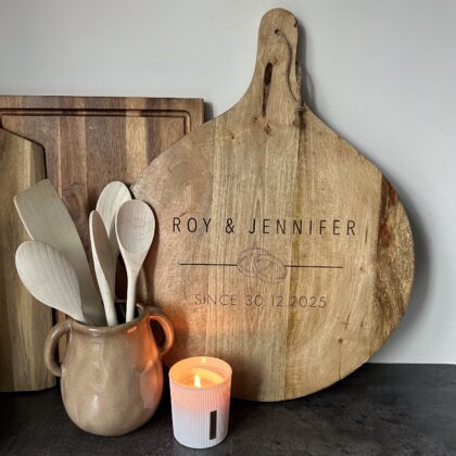 Borrelplank met namen, ringen en datum